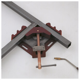 PRESSE D'ANGLE POUR METAL Piher